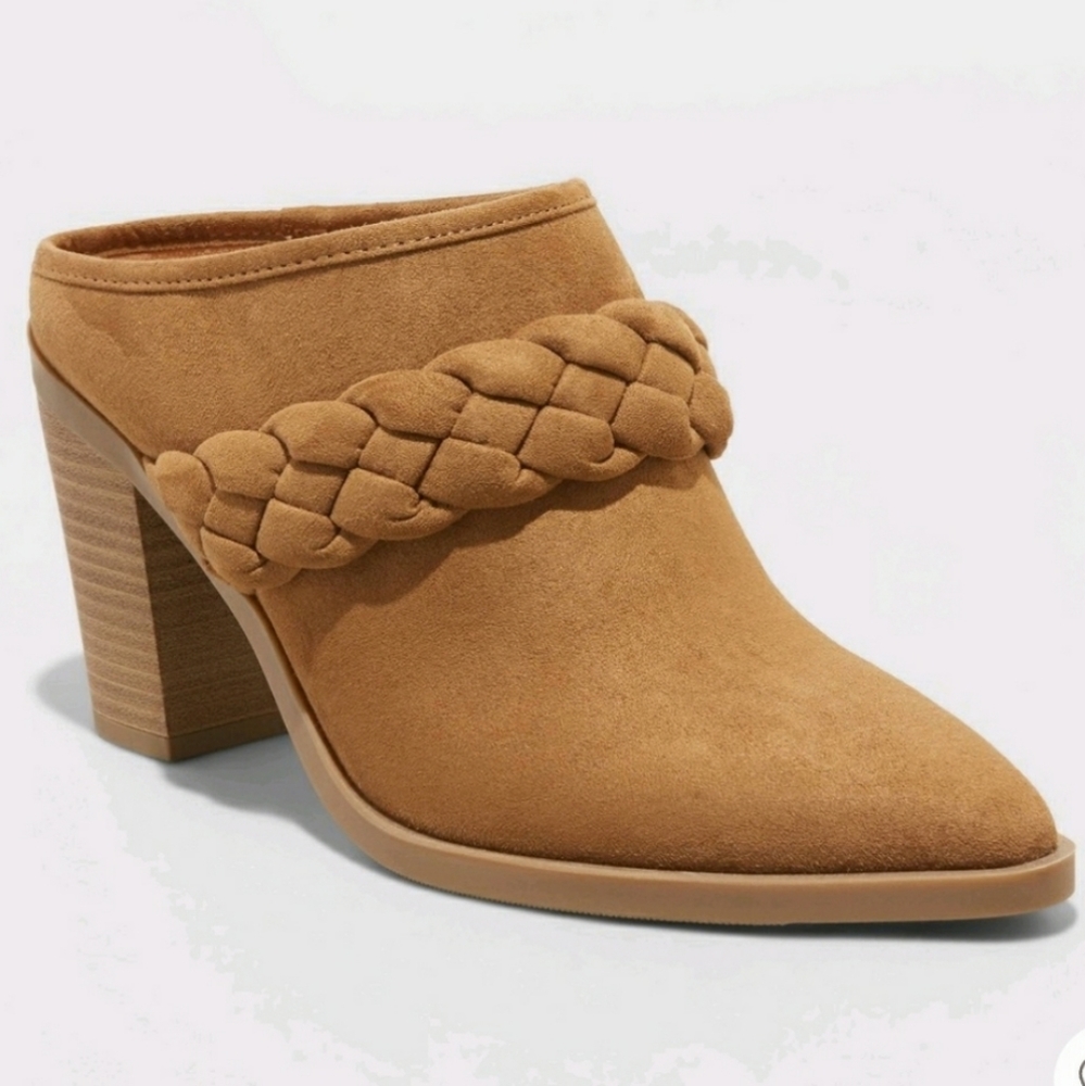 Universal Thread Avis Mule Slip On Heels